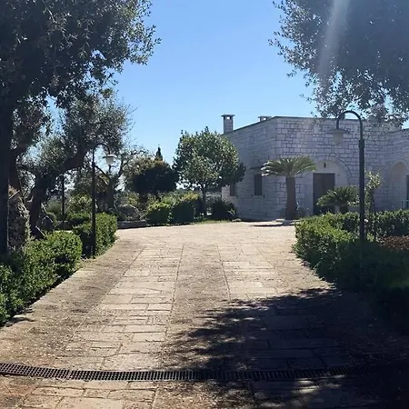 Trulli Giulivi * Locorotondo